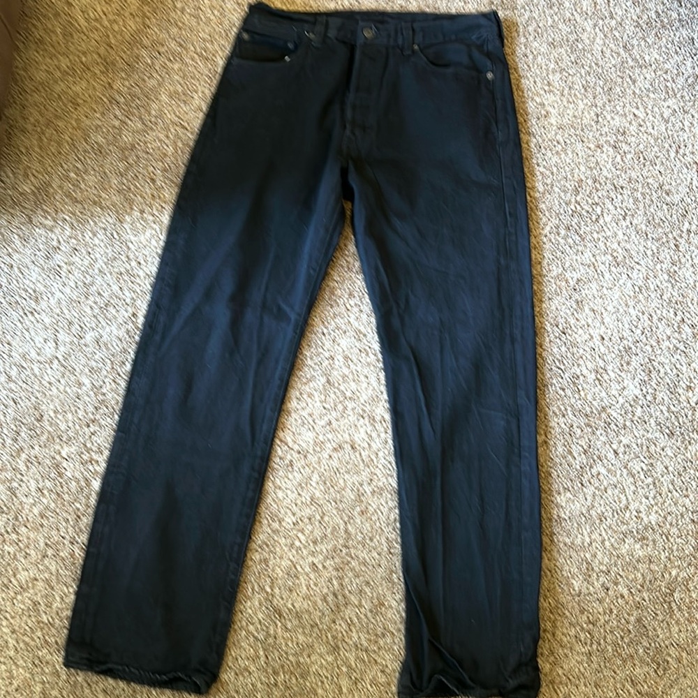 Levi’s 501 relaxed fit button fly denim jeans in black size 34 X 34